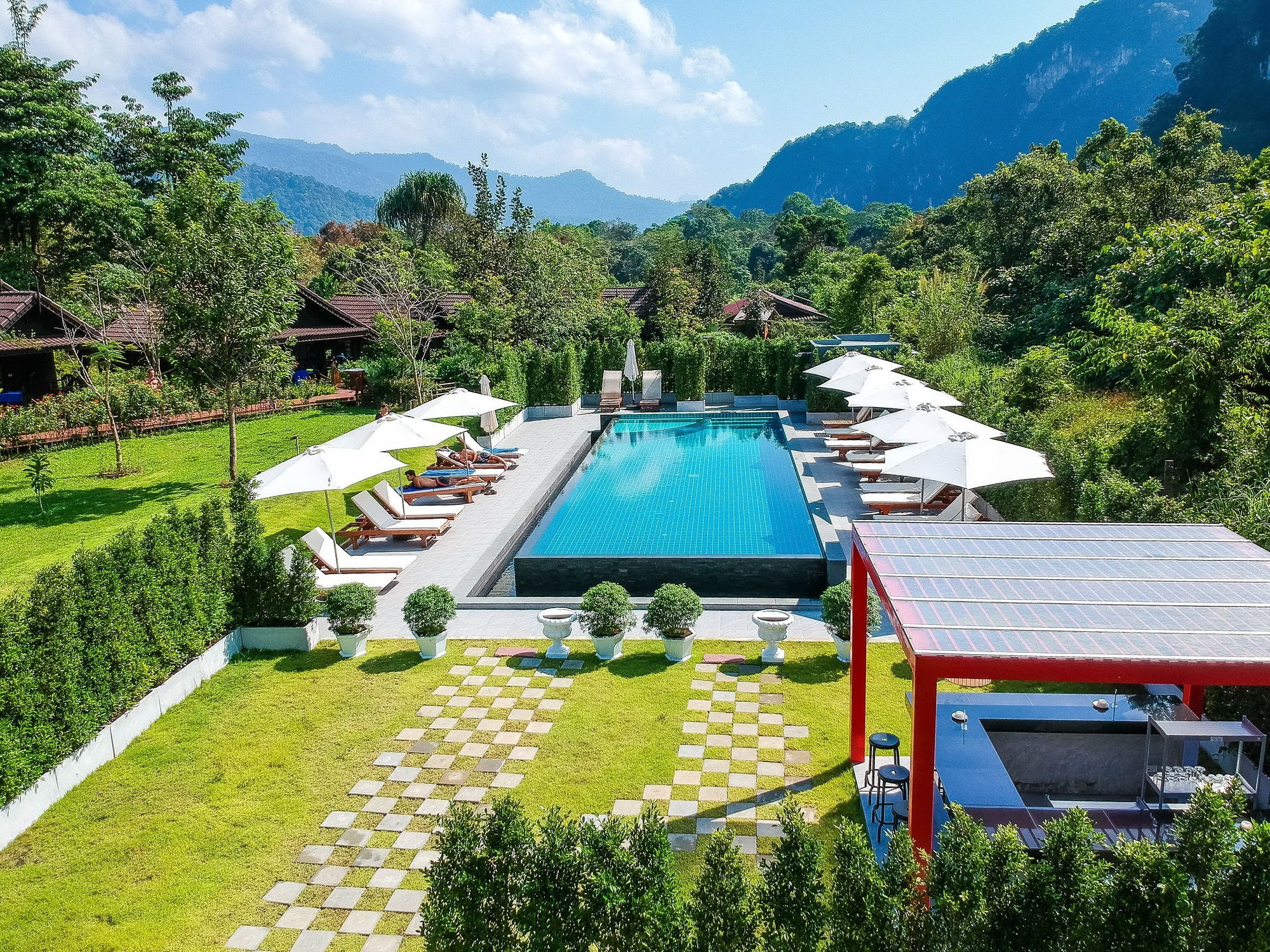 Montania Lifestyle Hotel Phanom Eksteriør billede