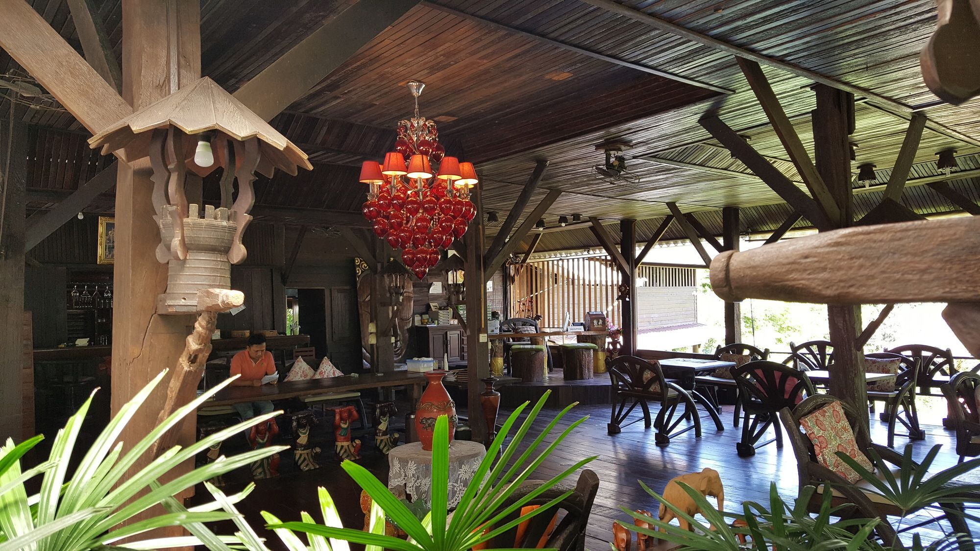 Montania Lifestyle Hotel Phanom Eksteriør billede