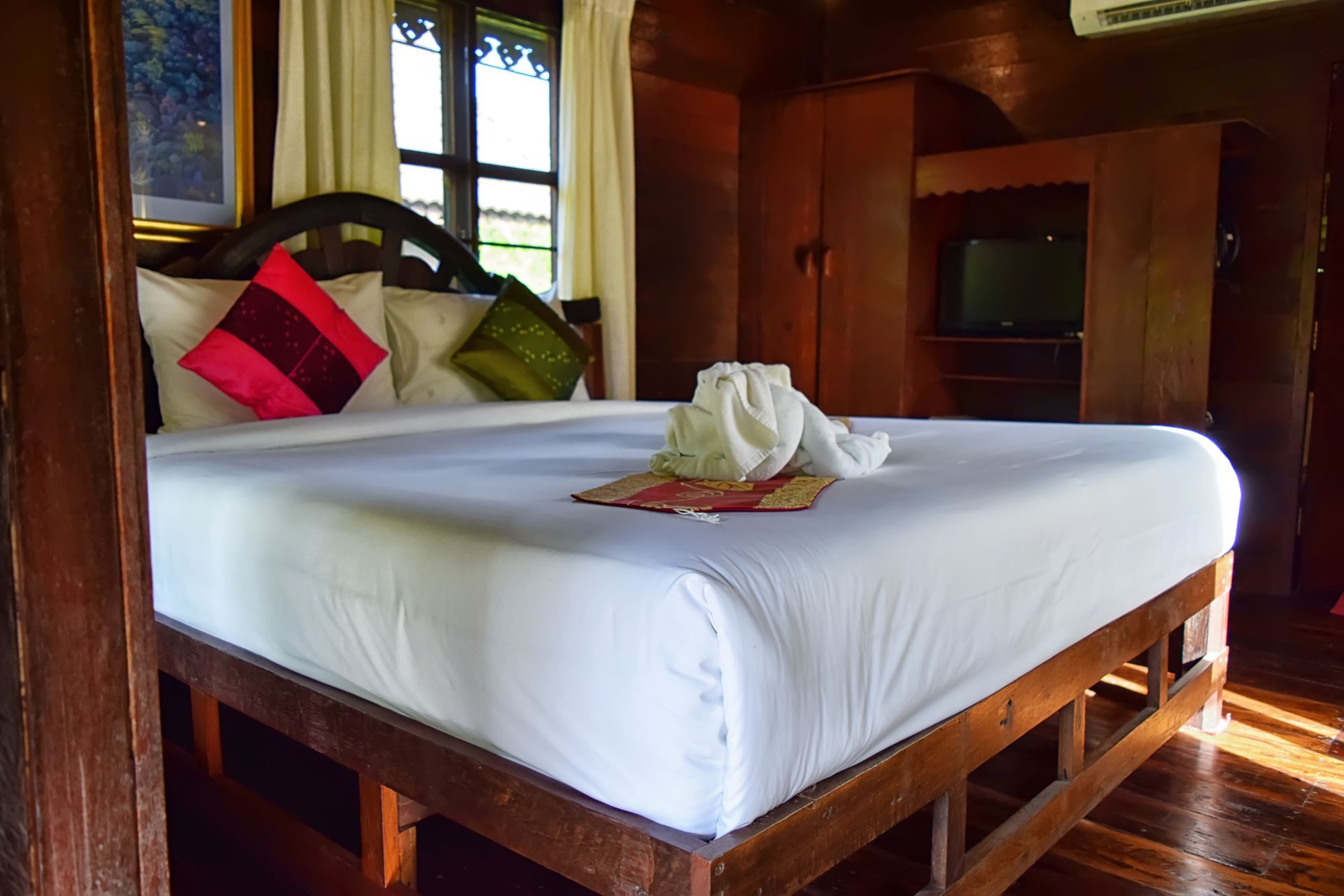 Montania Lifestyle Hotel Phanom Eksteriør billede