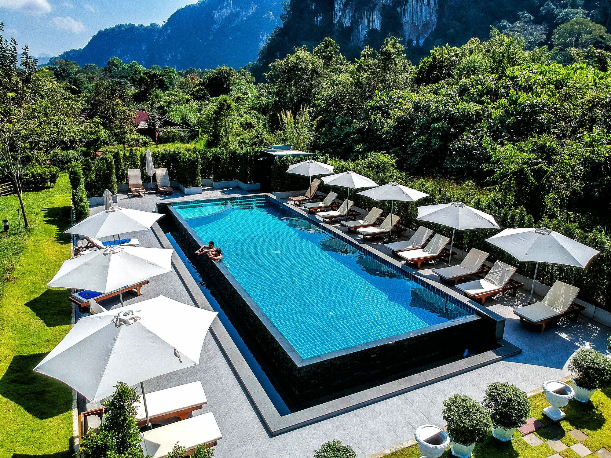 Montania Lifestyle Hotel Phanom Eksteriør billede