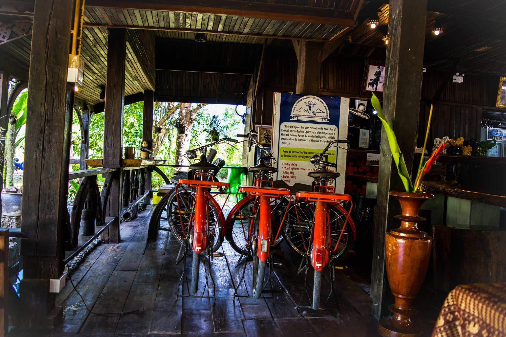 Montania Lifestyle Hotel Phanom Eksteriør billede