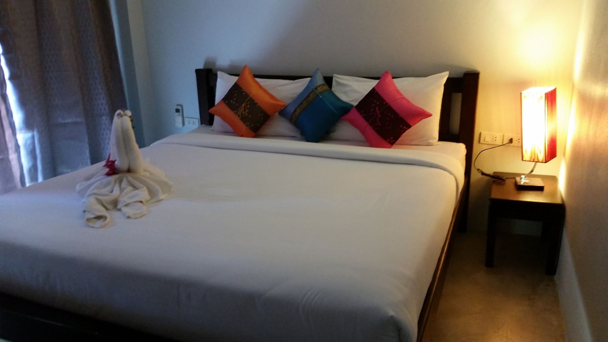 Montania Lifestyle Hotel Phanom Eksteriør billede